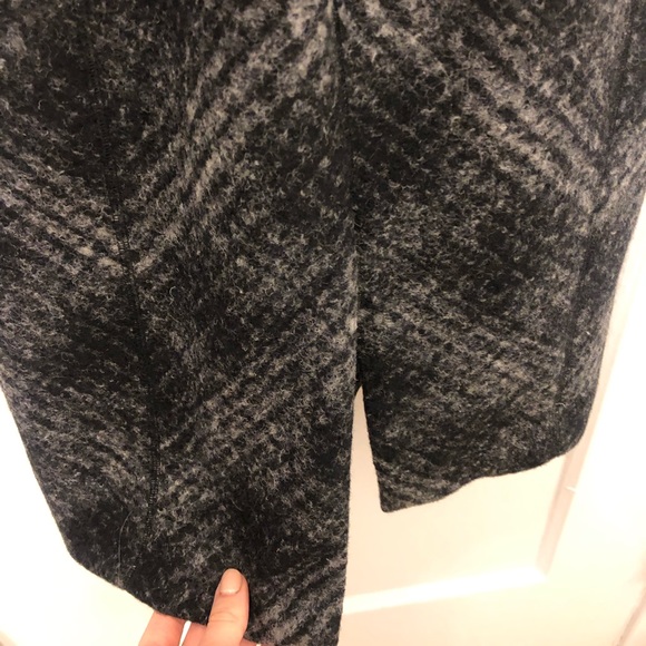 Size 6 Sleeveless Wool Dress - Banana Republic - Picture 3 of 8